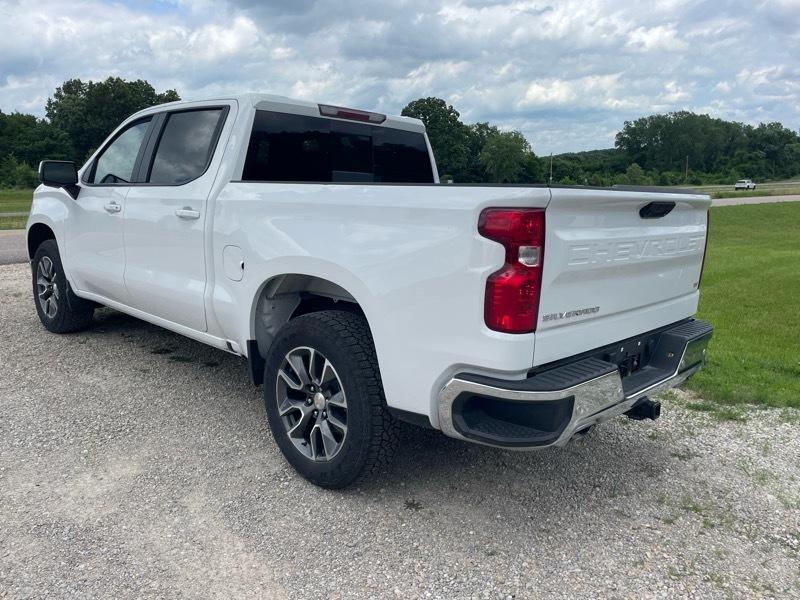 Chevrolet Silverado 1500 Z71 Crew Cab 4WD 2025
