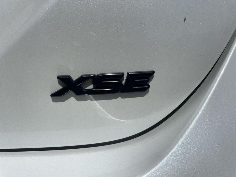 Toyota Camry XSE V6 2021