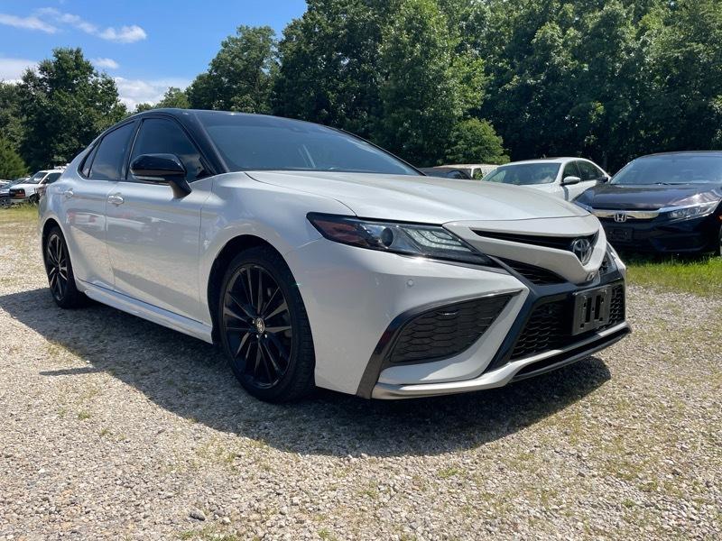Toyota Camry XSE V6 2021