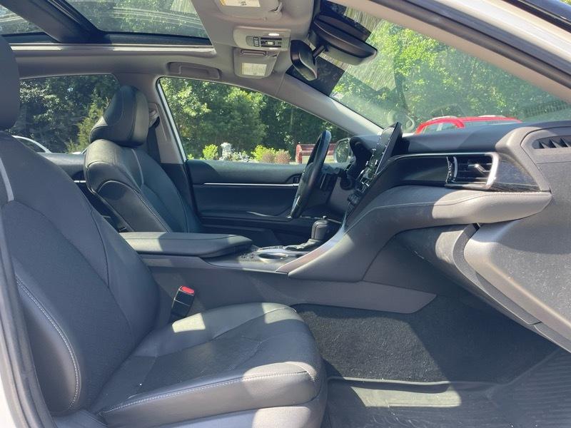 Toyota Camry XSE V6 2021