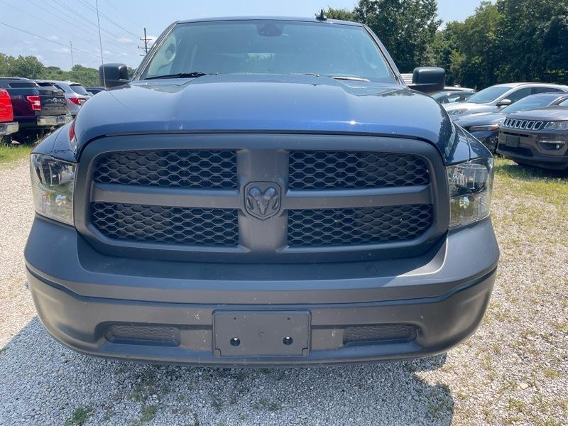 RAM 1500 Classic Tradesman Crew Cab SWB 4WD 2023