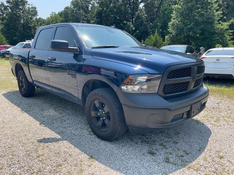 RAM 1500 Classic Tradesman Crew Cab SWB 4WD 2023