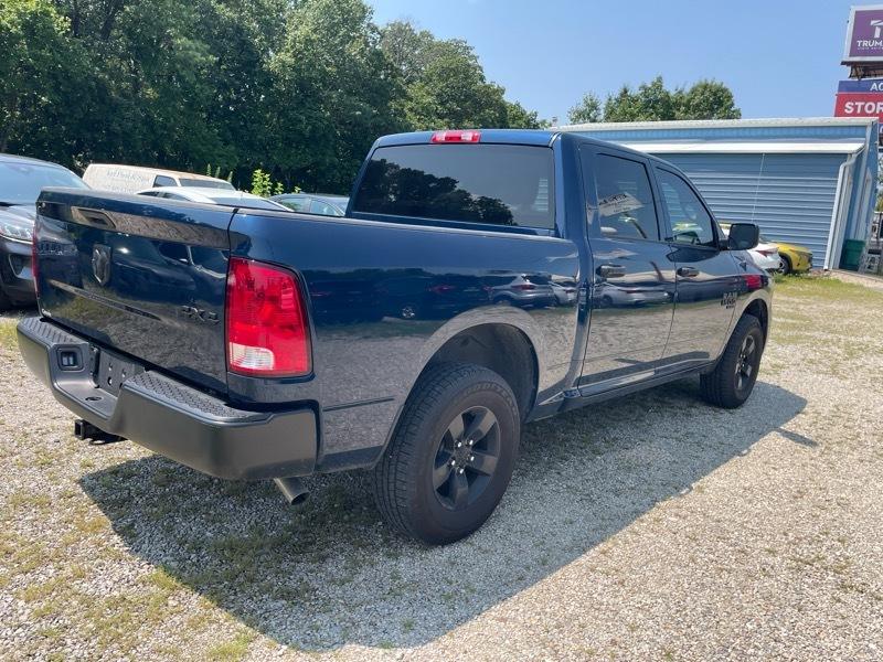 RAM 1500 Classic Tradesman Crew Cab SWB 4WD 2023