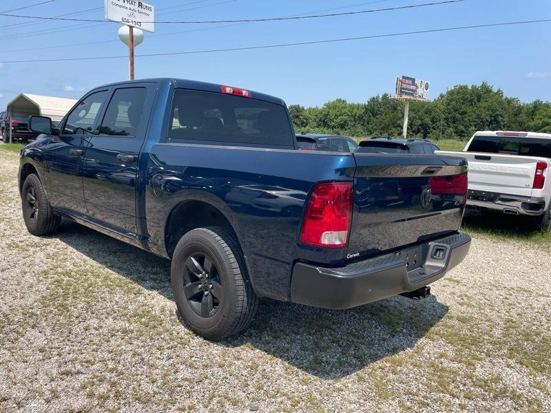 RAM 1500 Classic Tradesman Crew Cab SWB 4WD 2023