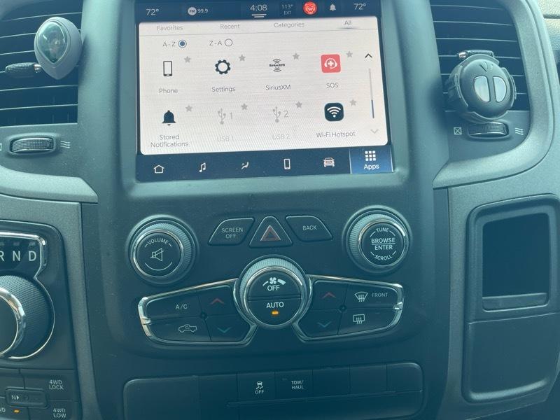 RAM 1500 Classic Tradesman Crew Cab SWB 4WD 2023