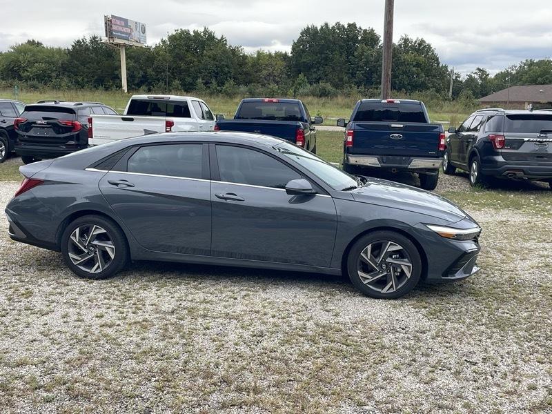 Hyundai Elantra Limited 2026