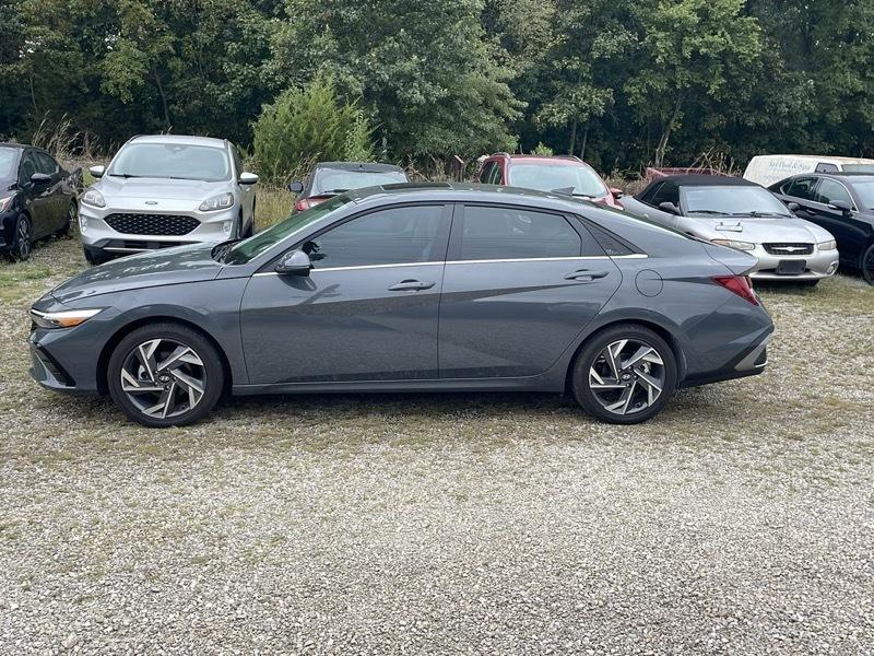 Hyundai Elantra Limited 2026