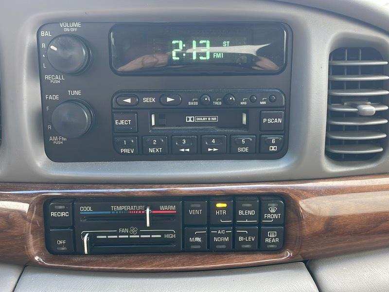 Buick LeSabre Custom 2000