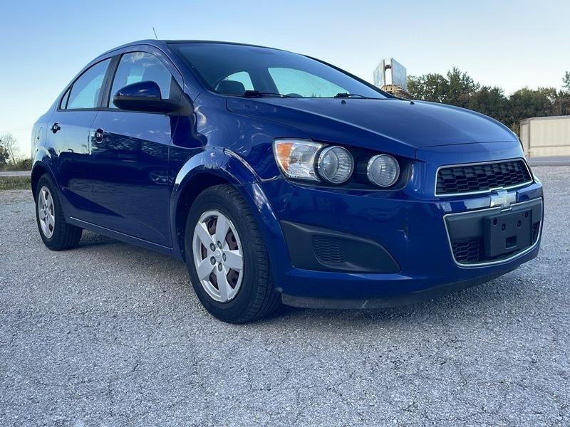 Chevrolet Sonic LS Auto Sedan 2013