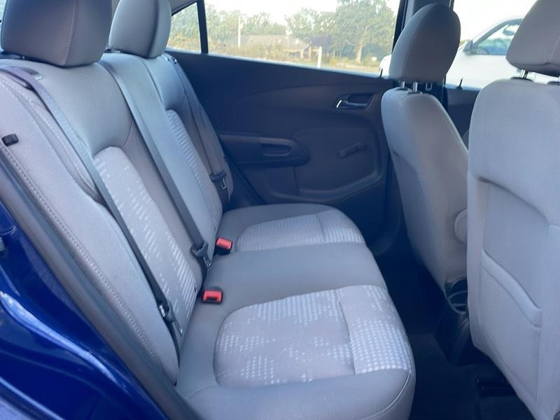 Chevrolet Sonic LS Auto Sedan 2013