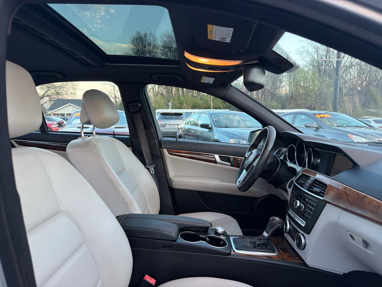 Mercedes-Benz C-Class 4dr Sdn C 350 Sport RWD 2012