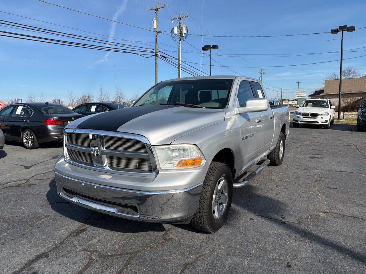 RAM 1500 4WD Quad Cab 140.5" SLT 2012
