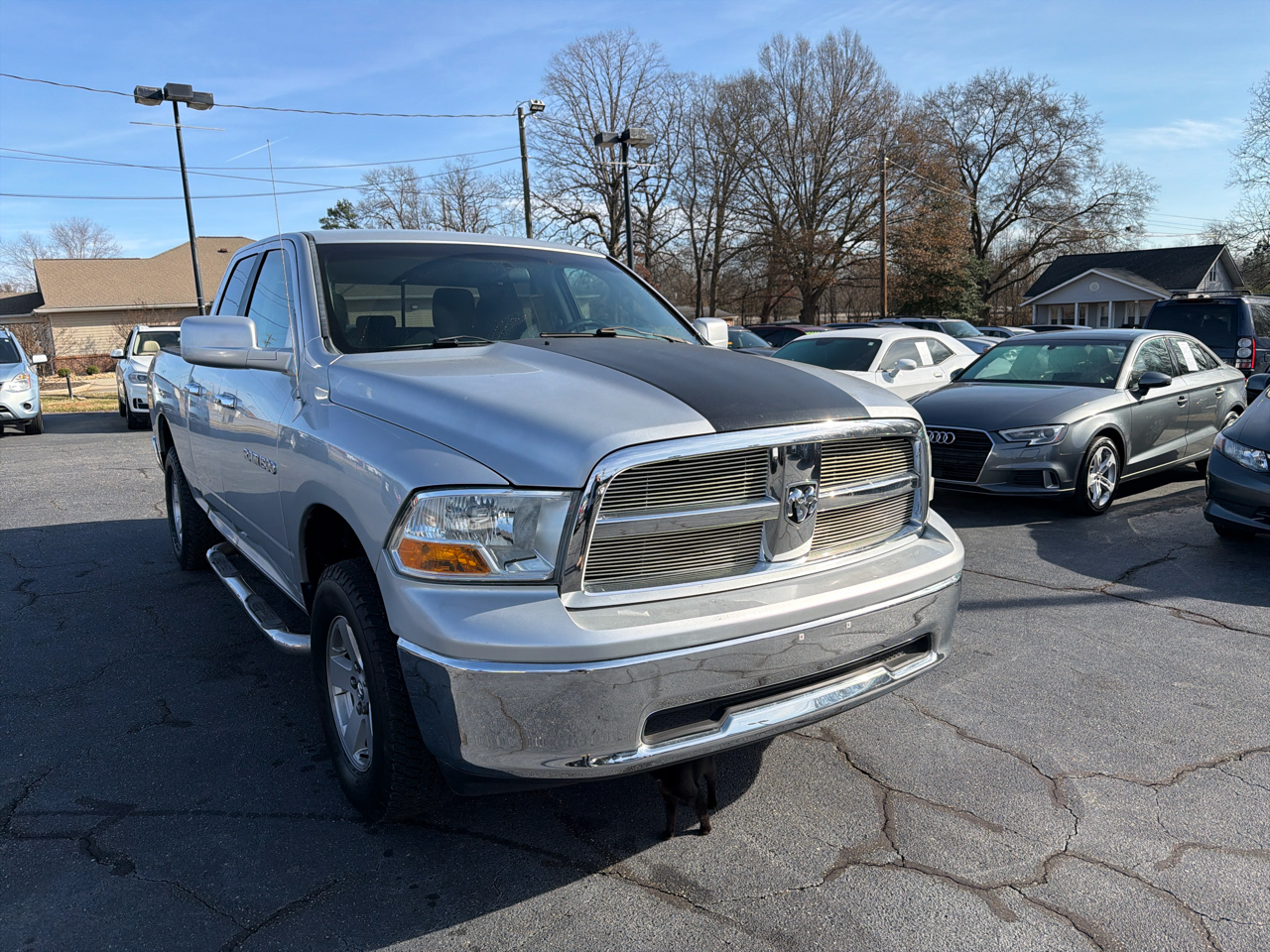 RAM 1500 4WD Quad Cab 140.5" SLT 2012