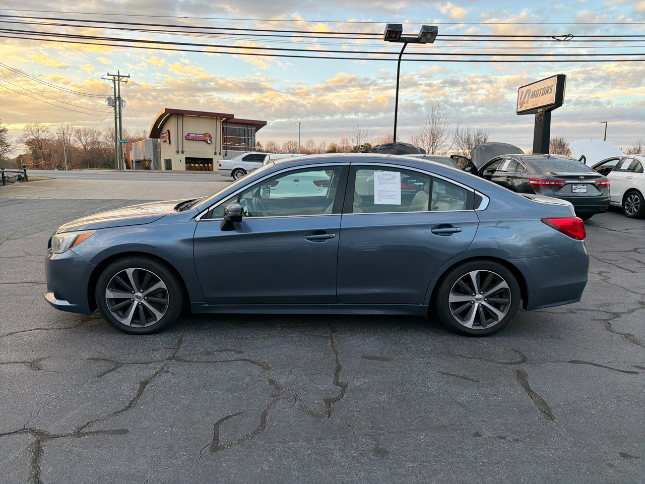 Subaru Legacy 4dr Sdn 3.6R Limited 2015