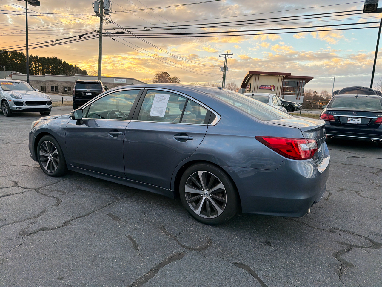 Subaru Legacy 4dr Sdn 3.6R Limited 2015