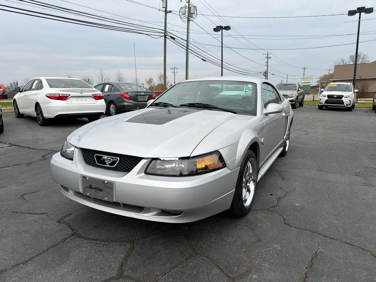Ford Mustang 2dr Cpe Standard 2004