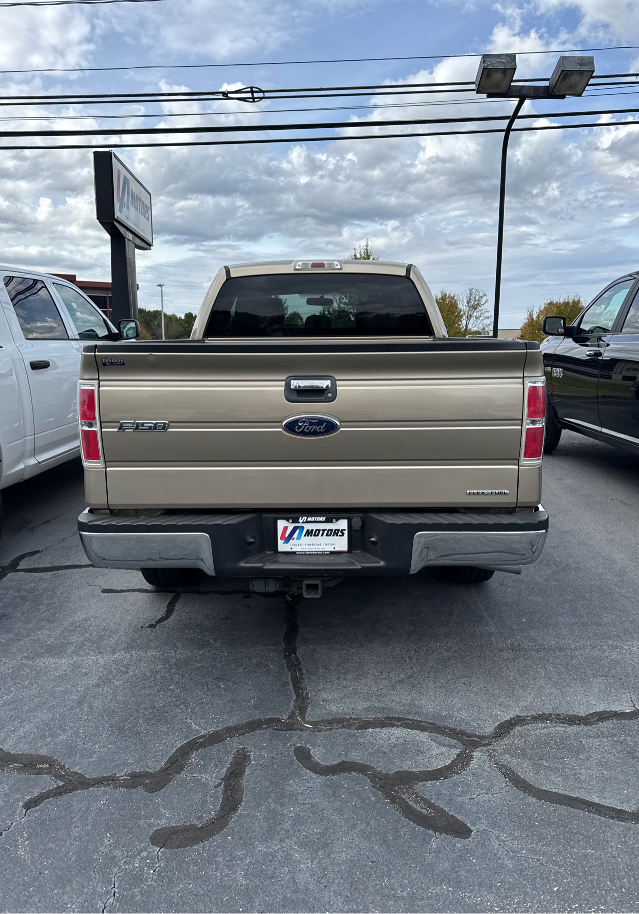 Ford F-150 2WD SuperCab 145" XLT 2013 Ford F-150 2WD SuperCab 145" XLT 2013