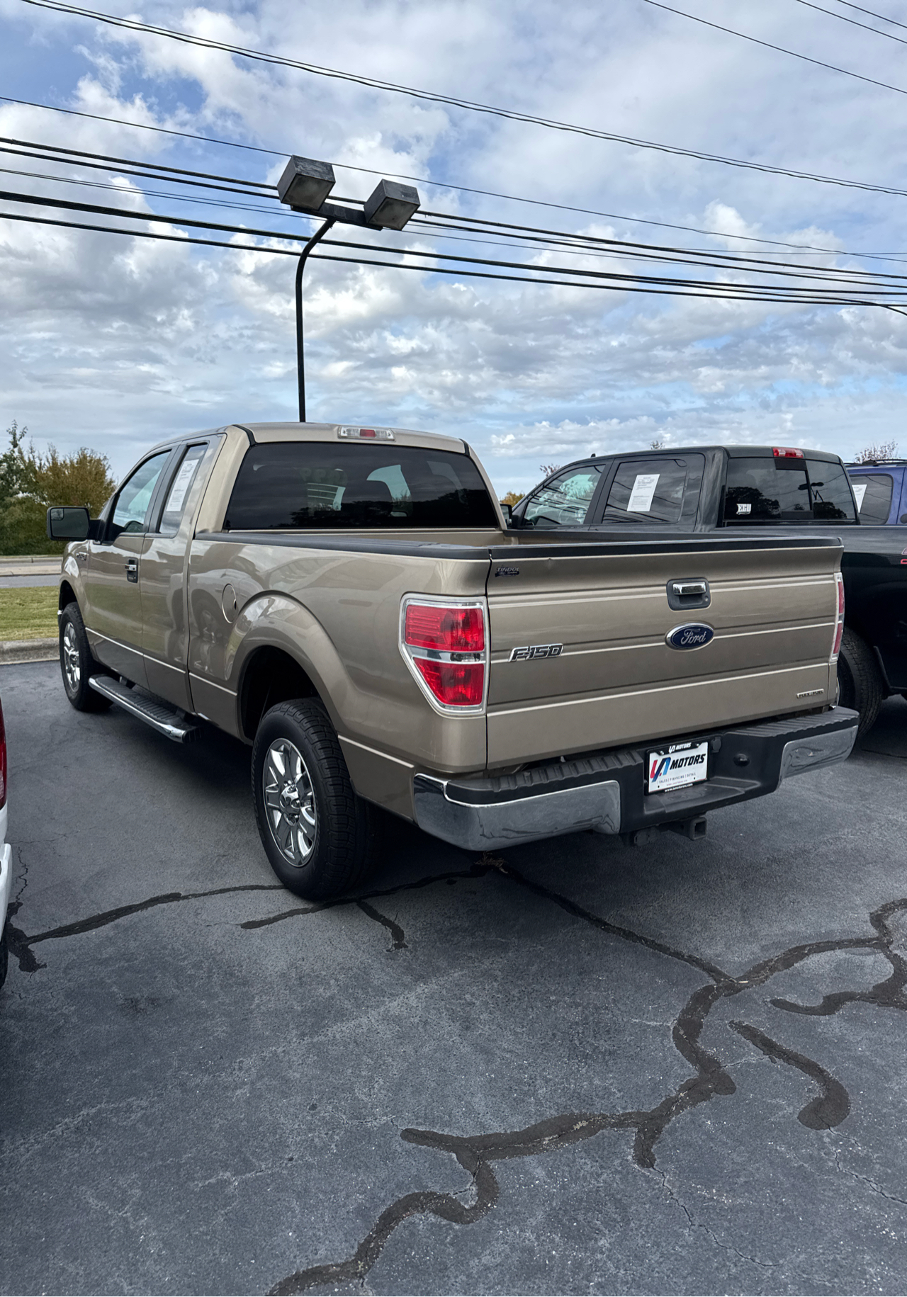 Ford F-150 2WD SuperCab 145" XLT 2013 Ford F-150 2WD SuperCab 145" XLT 2013
