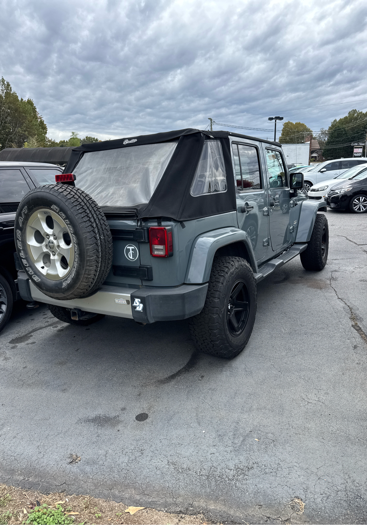 Jeep Wrangler Unlimited 4WD 4dr Sahara 2014 Jeep Wrangler Unlimited 4WD 4dr Sahara 2014