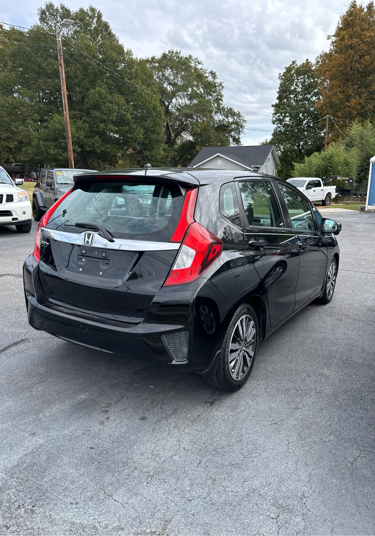 Honda Fit 5dr HB CVT EX-L 2015 Honda Fit 5dr HB CVT EX-L 2015