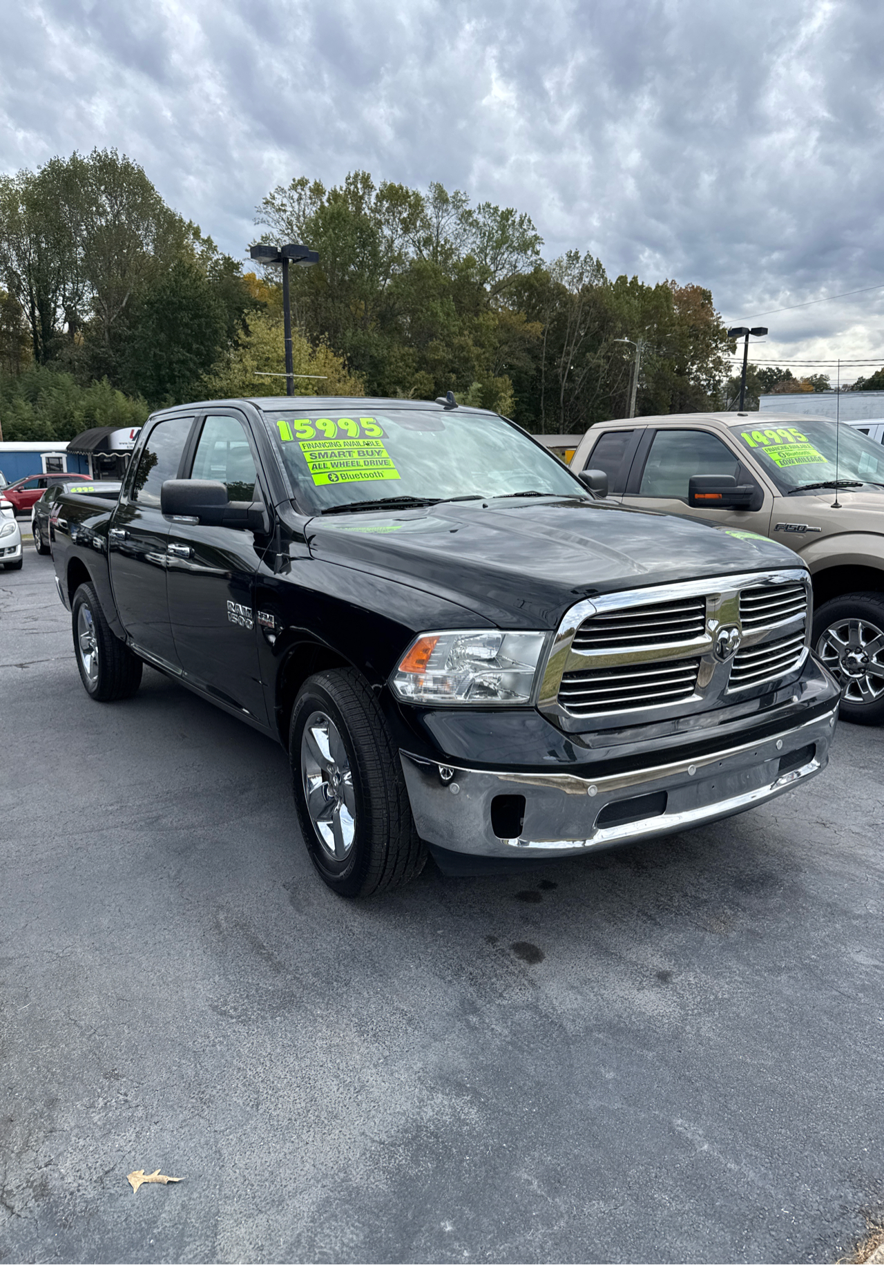 RAM 1500 4WD Crew Cab 140.5" Big Horn 2016 RAM 1500 4WD Crew Cab 140.5" Big Horn 2016
