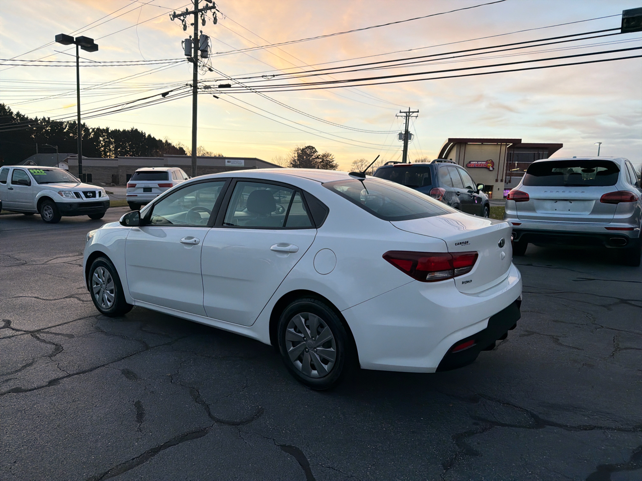 2019 Kia Rio LX S photo 3