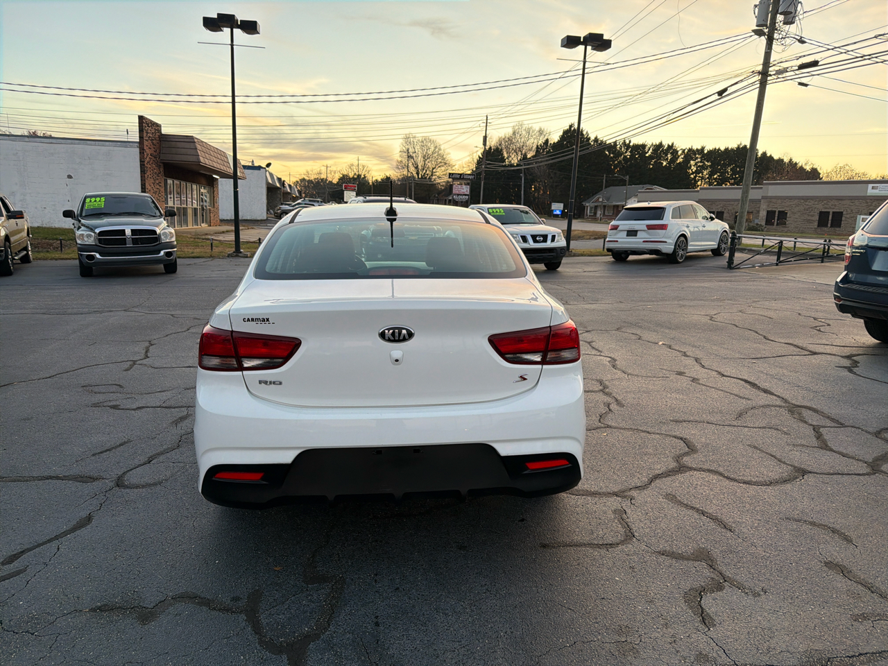 2019 Kia Rio LX S photo 4
