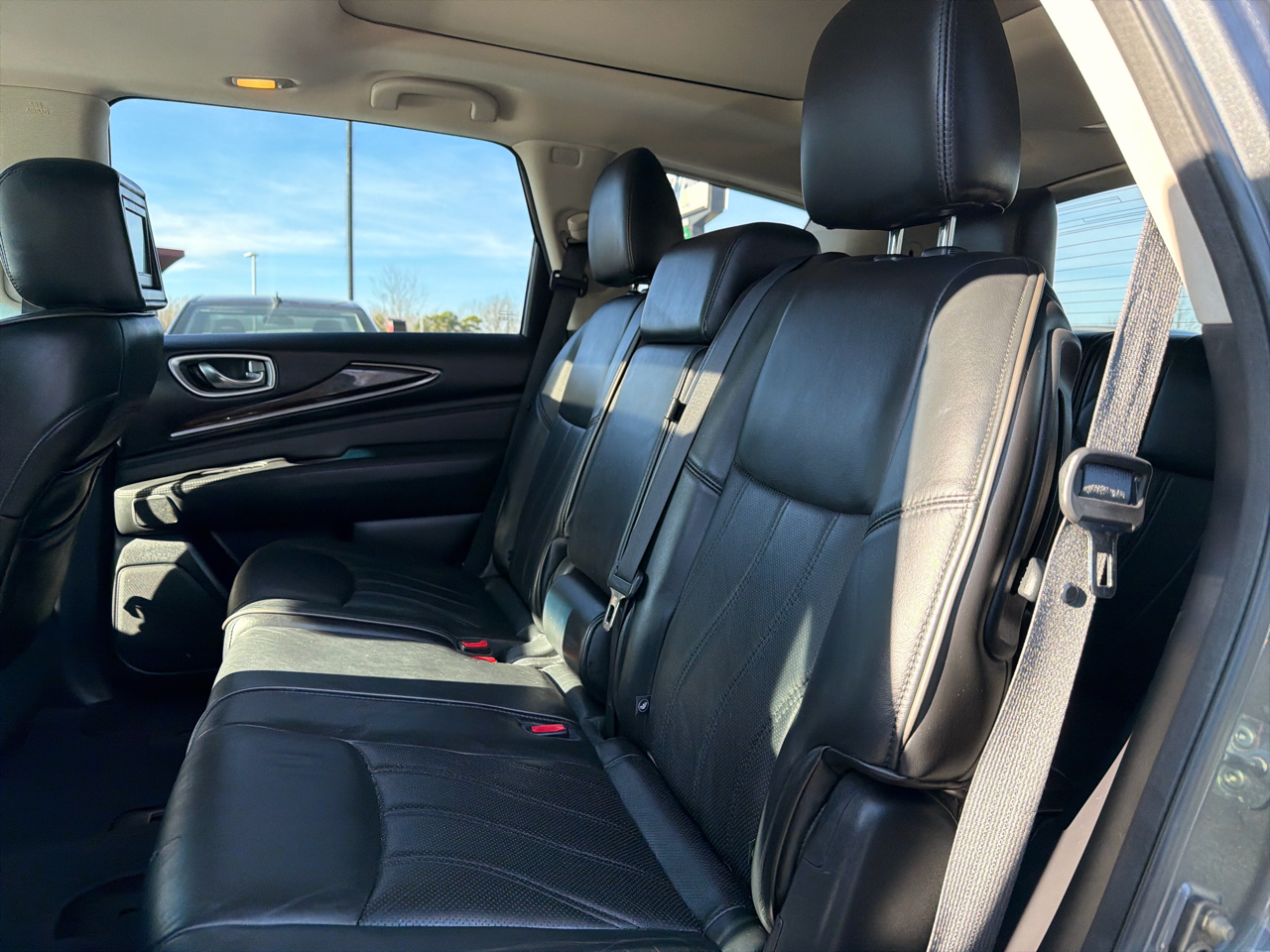 Infiniti QX60 FWD 4dr 2015