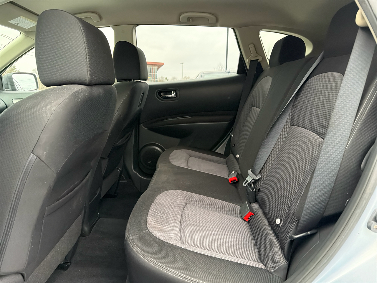 Nissan Rogue FWD 4dr SV 2013