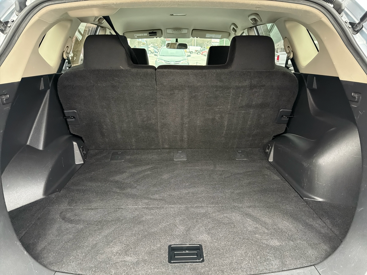 Nissan Rogue FWD 4dr SV 2013