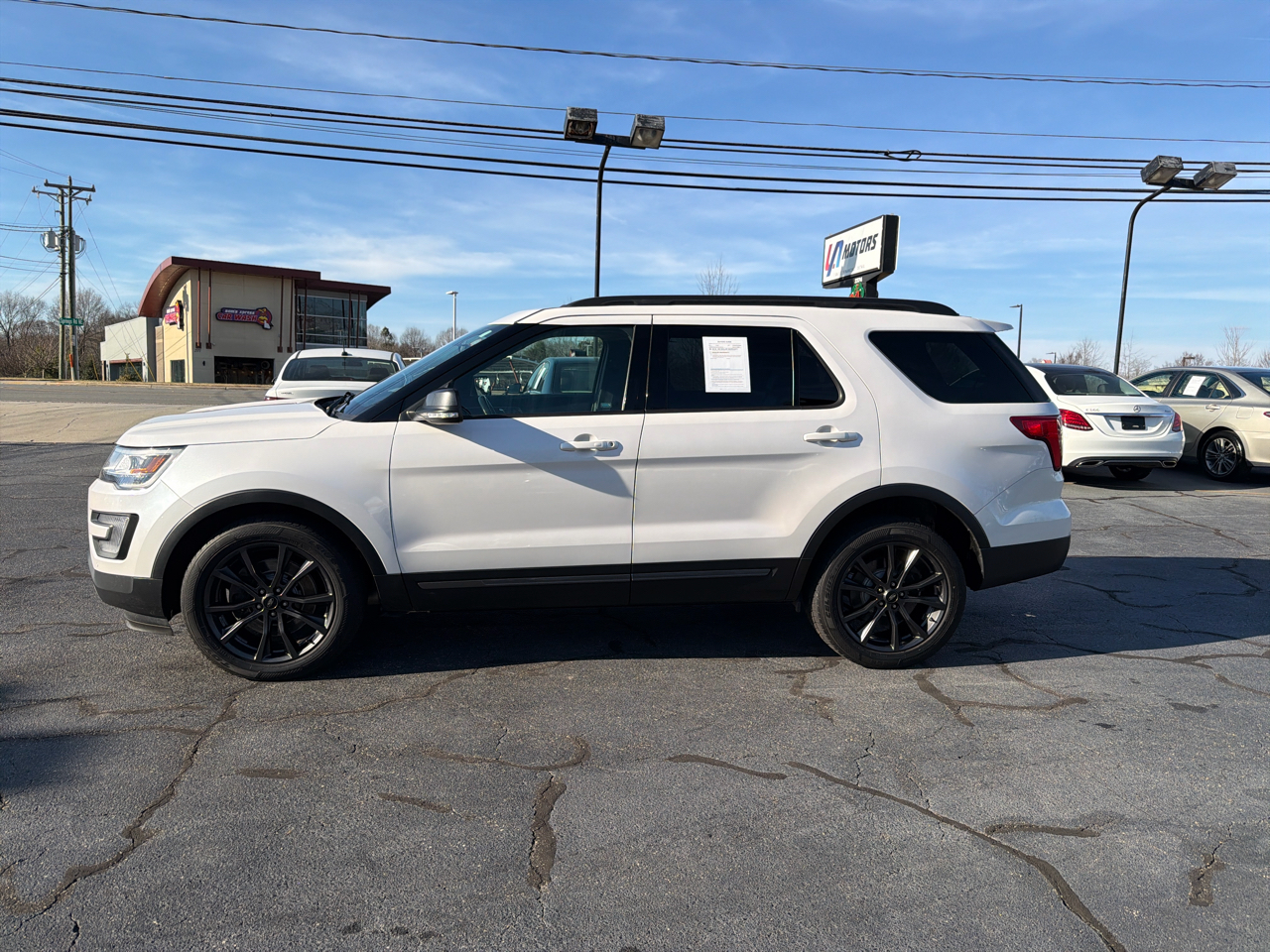 Ford Explorer XLT 4WD 2017
