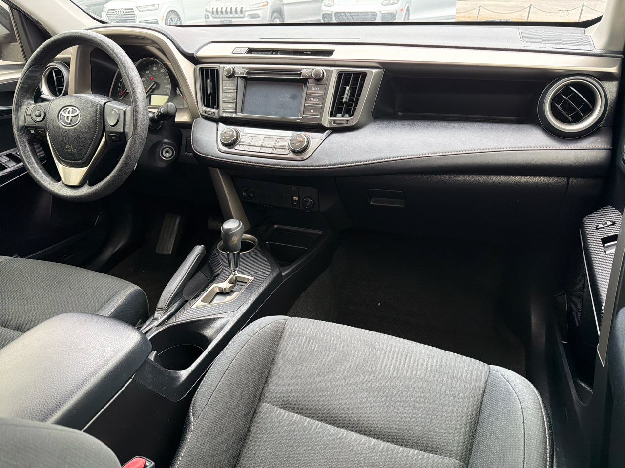 Toyota RAV4 FWD 4dr XLE (Natl) 2015