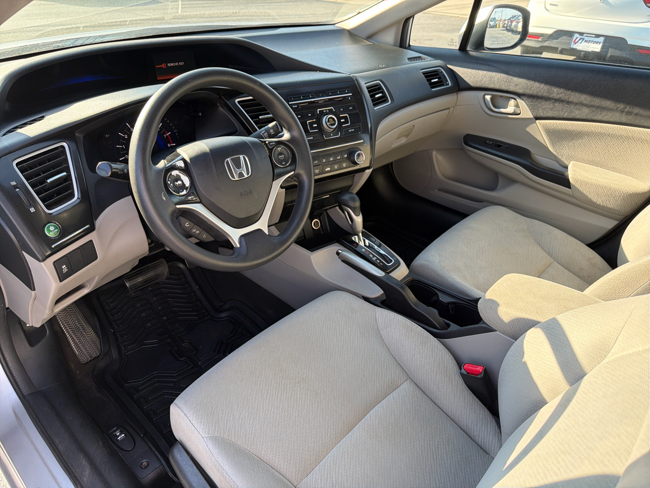 Honda Civic Sdn 4dr Auto LX 2013