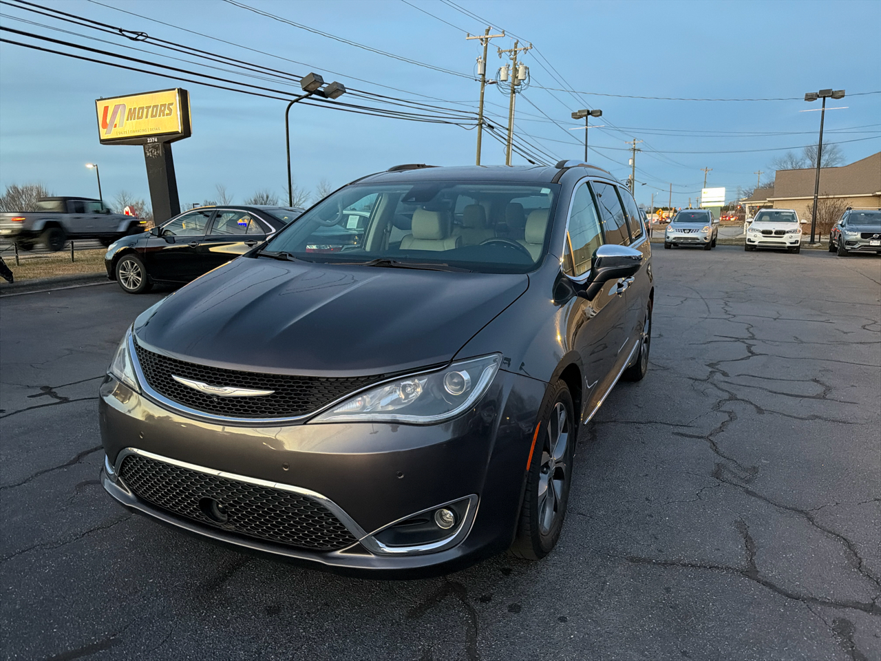 Chrysler Pacifica Limited FWD 2017