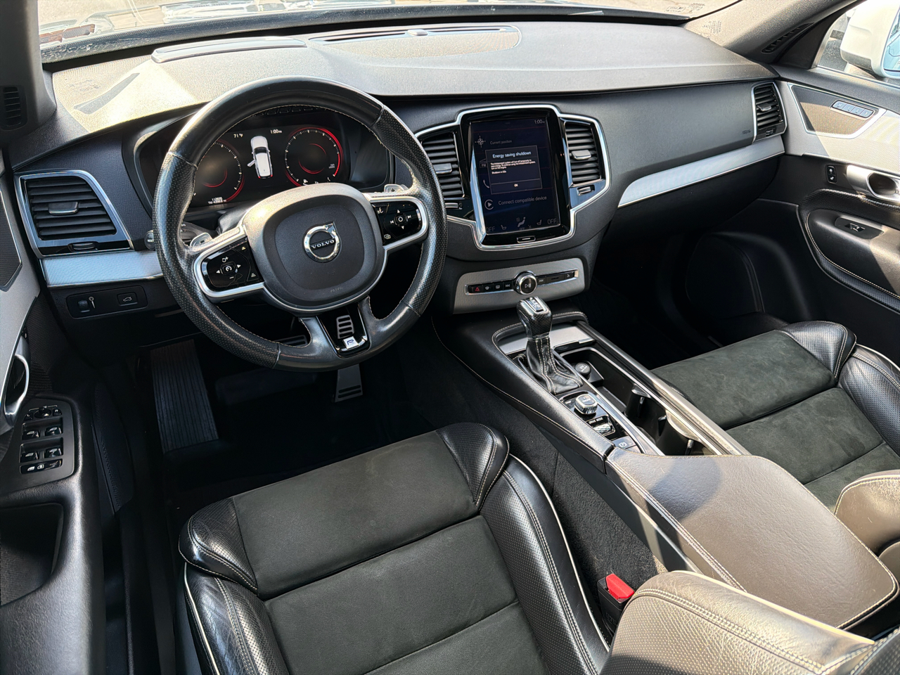 Volvo XC90 T6 AWD 7-Passenger R-Design 2017