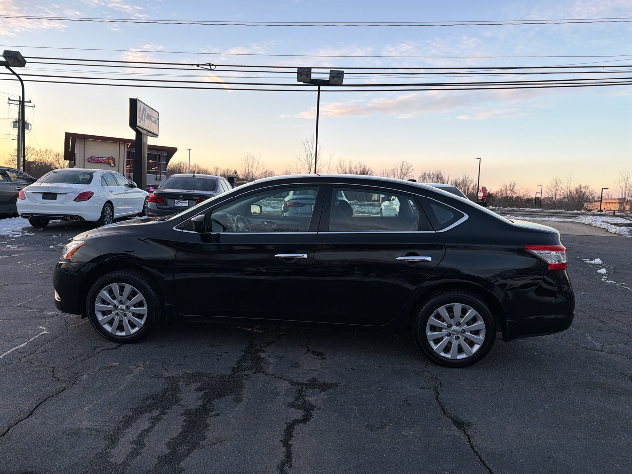 Nissan Sentra 4dr Sdn I4 CVT SV 2014