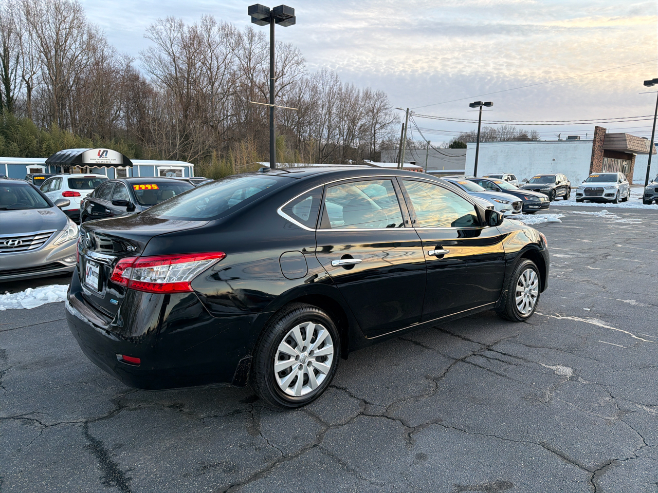 Nissan Sentra 4dr Sdn I4 CVT SV 2014
