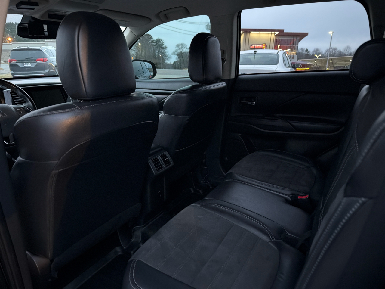 Mitsubishi Outlander SEL S-AWC 2020