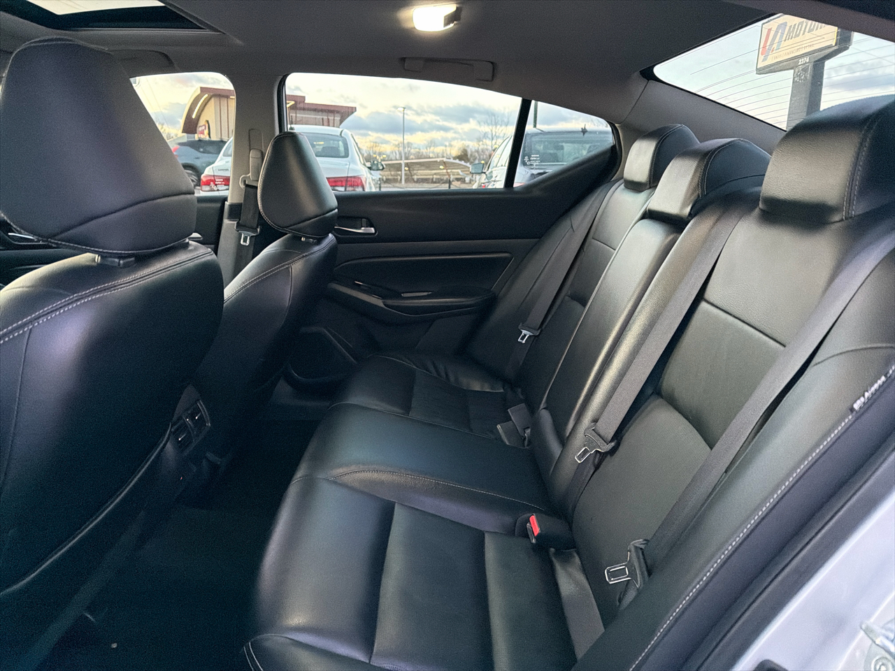 Nissan Altima 2.5 SL Sedan 2020