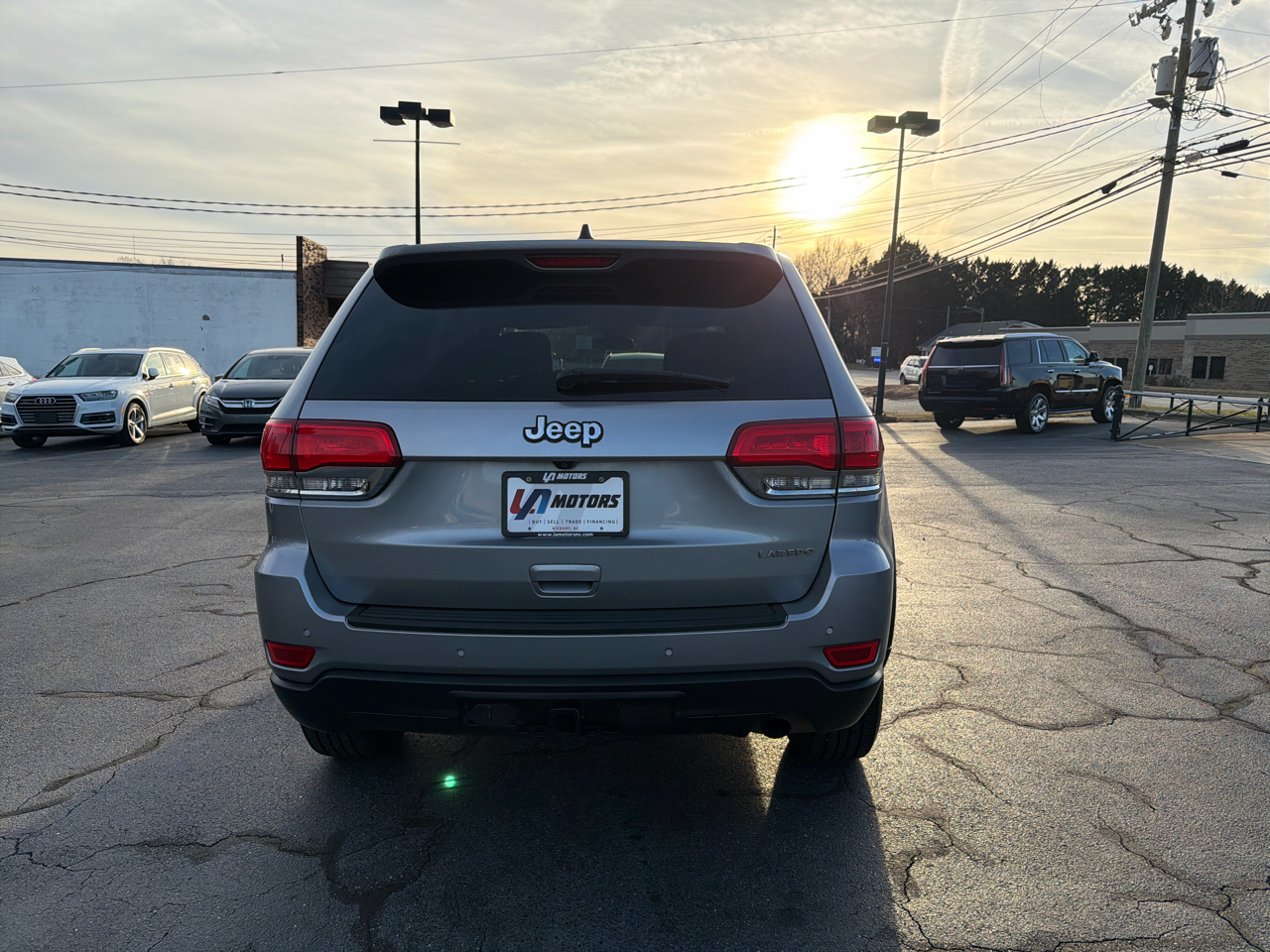 Jeep Grand Cherokee Laredo 4x2 *Ltd Avail* 2018