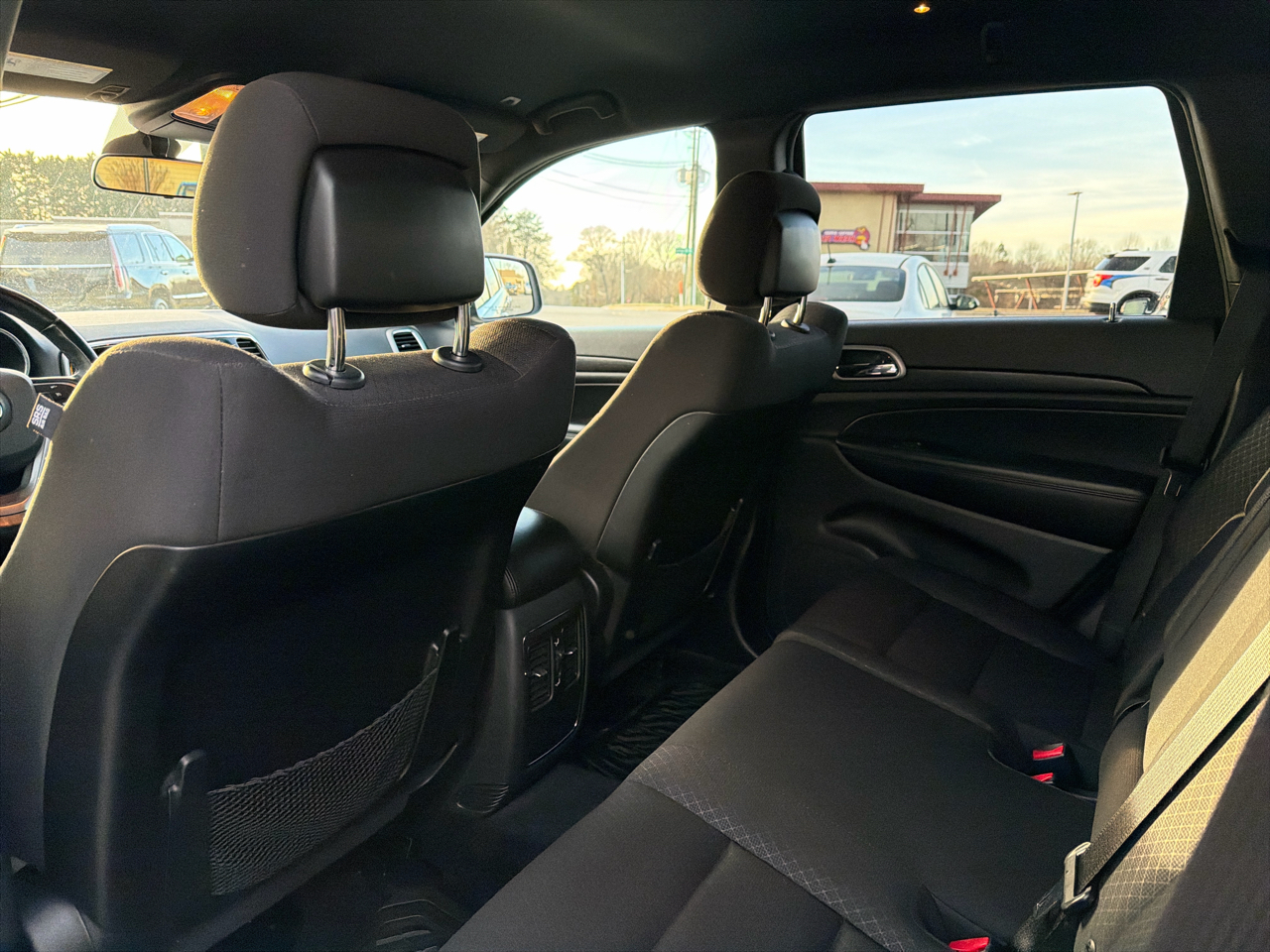 Jeep Grand Cherokee Laredo 4x2 *Ltd Avail* 2018