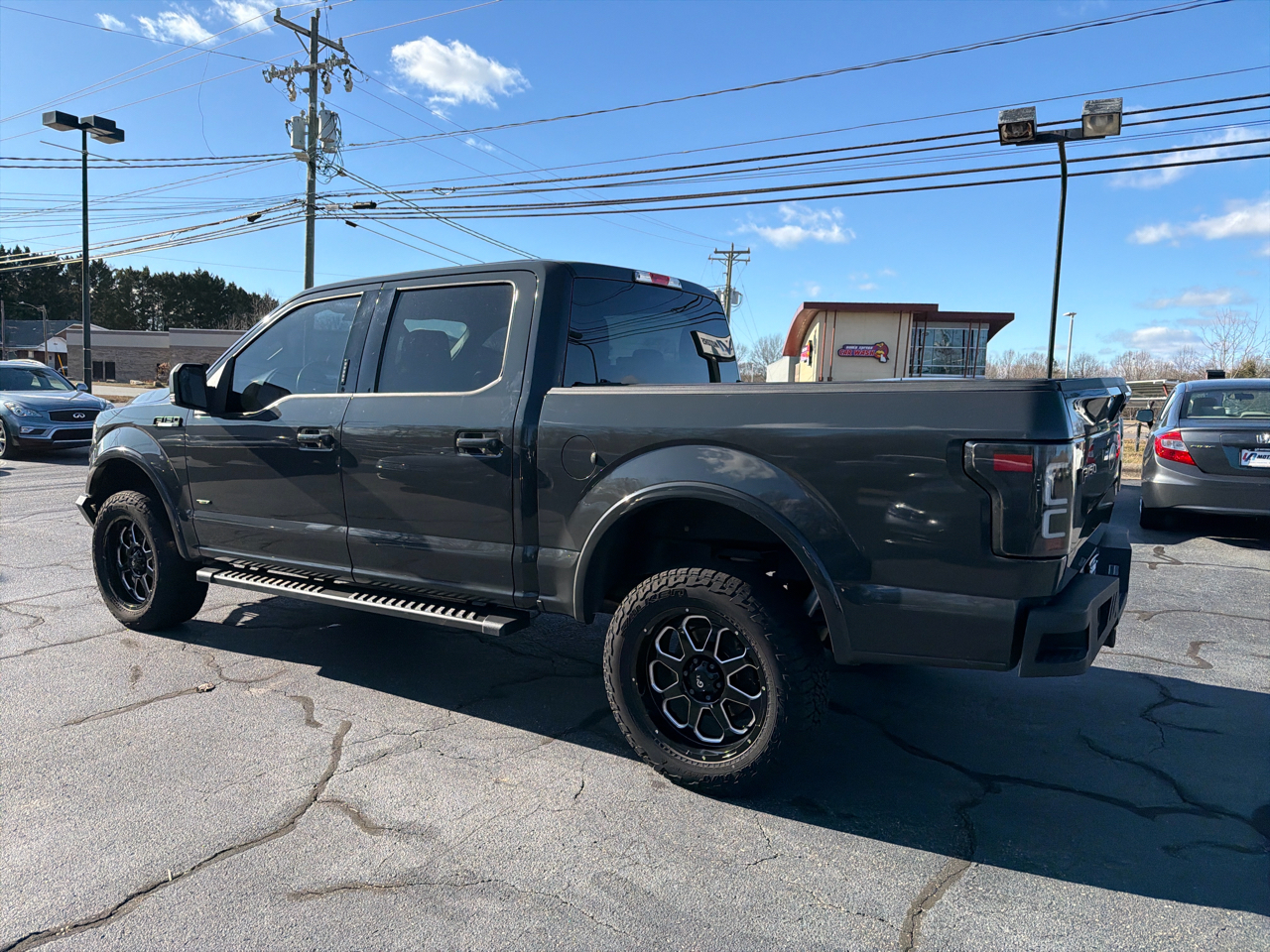 Ford F-150 4WD SuperCrew 139" XLT 2016