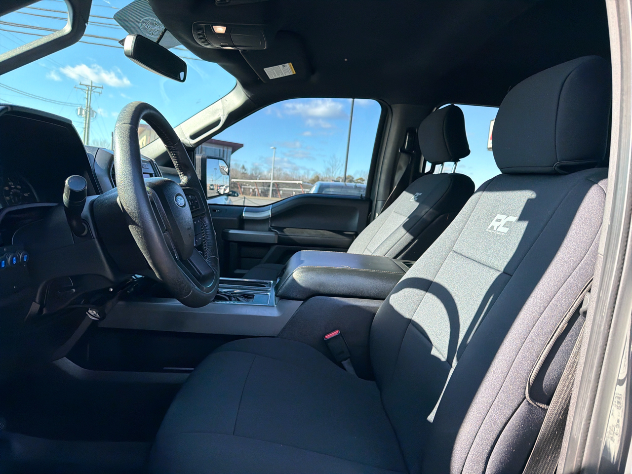 Ford F-150 4WD SuperCrew 139" XLT 2016