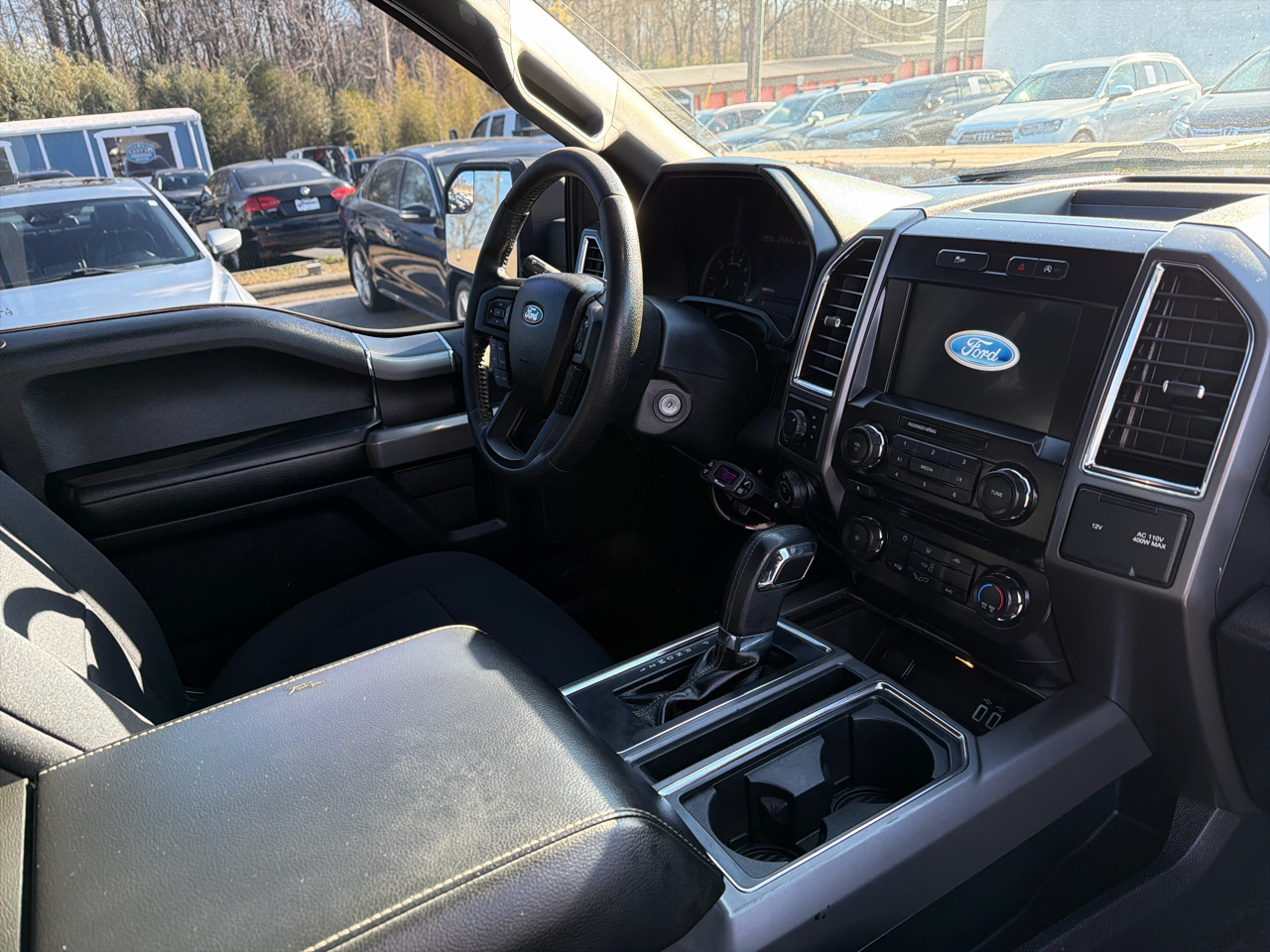 Ford F-150 4WD SuperCrew 139" XLT 2016
