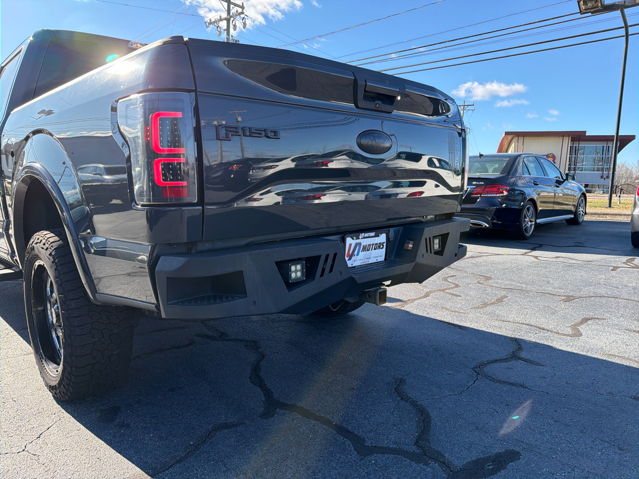 Ford F-150 4WD SuperCrew 139" XLT 2016