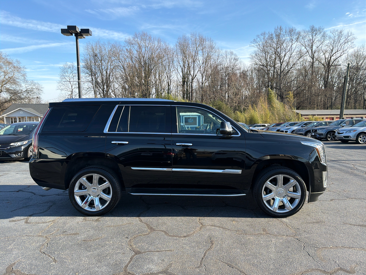 Cadillac Escalade 4WD 4dr Luxury 2017