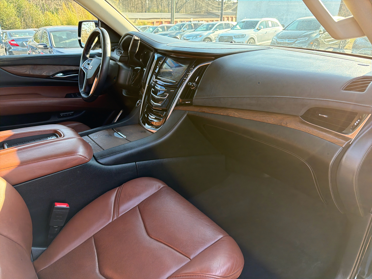 Cadillac Escalade 4WD 4dr Luxury 2017