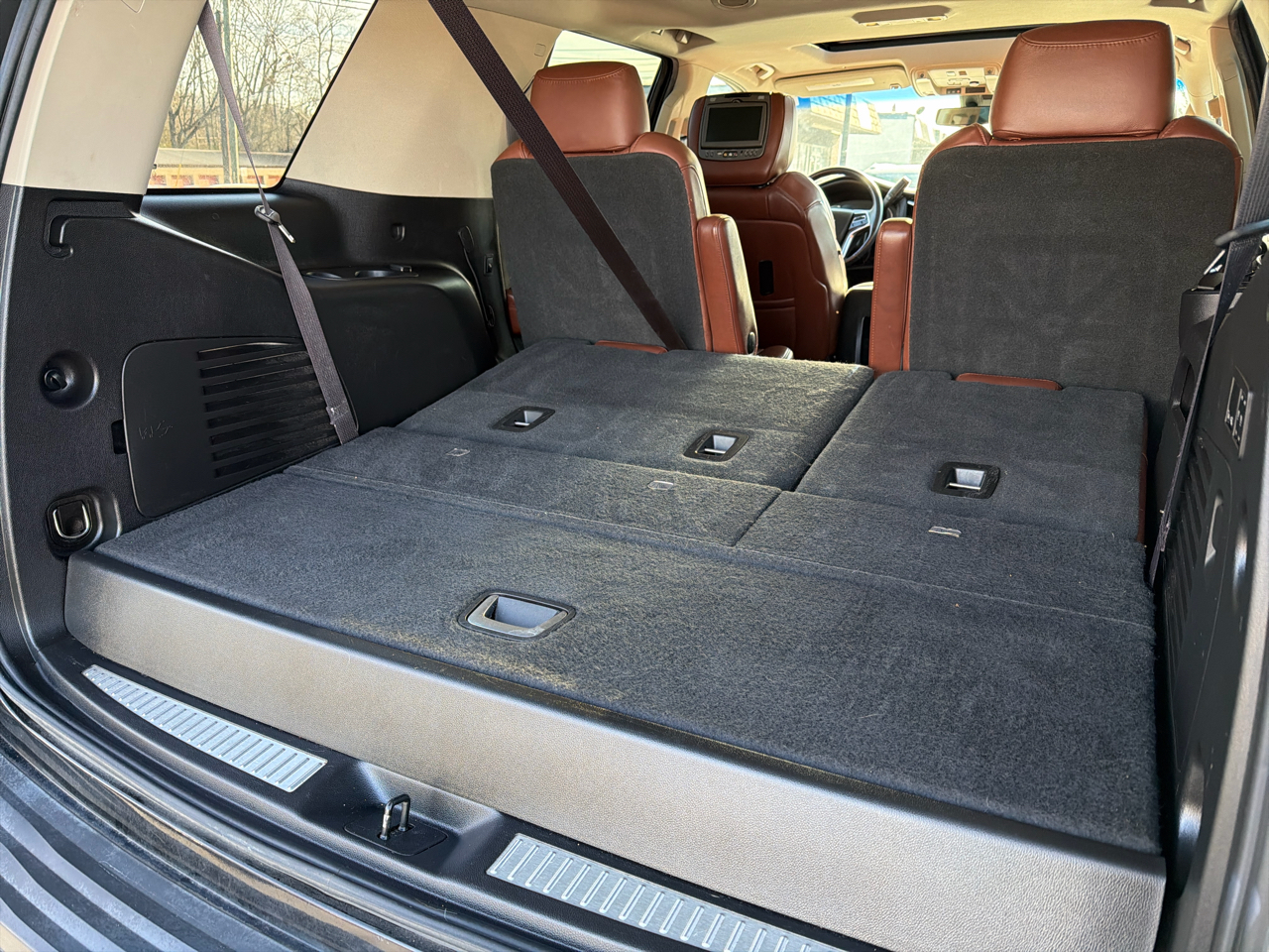 Cadillac Escalade 4WD 4dr Luxury 2017