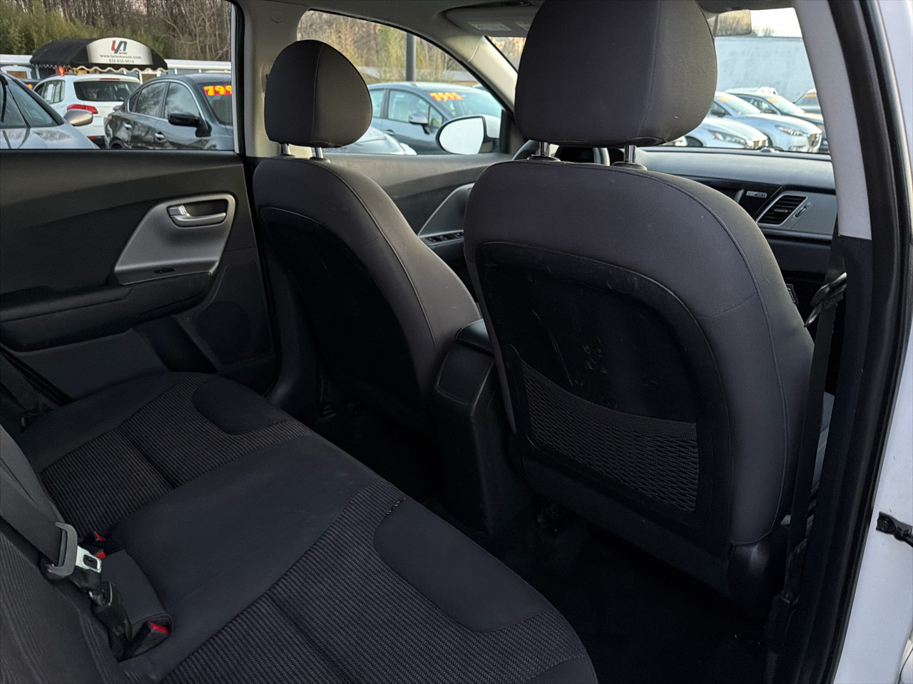 Kia Niro LX FWD 2019