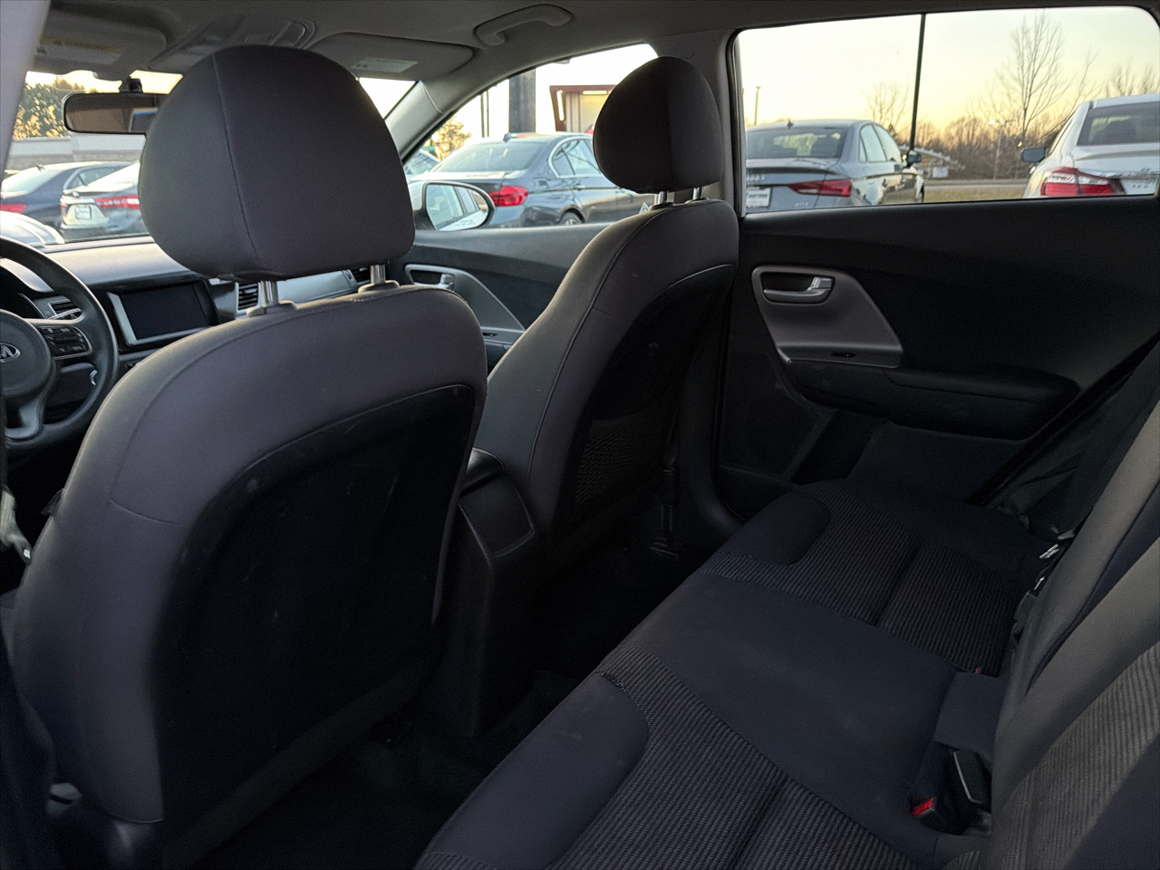 Kia Niro LX FWD 2019